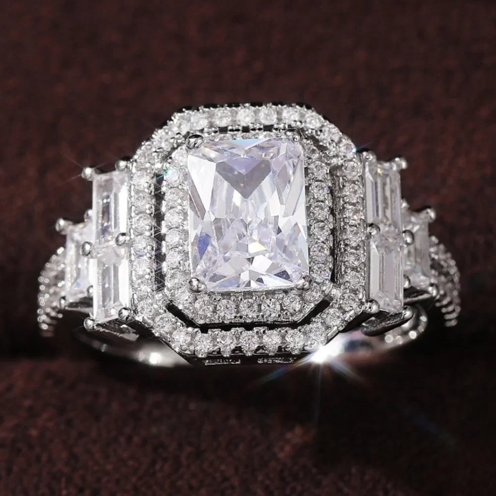 😍Radiant Shiny Cubic Zircon Sumptuous Silver Plated Luxury Wedding Rings, L137